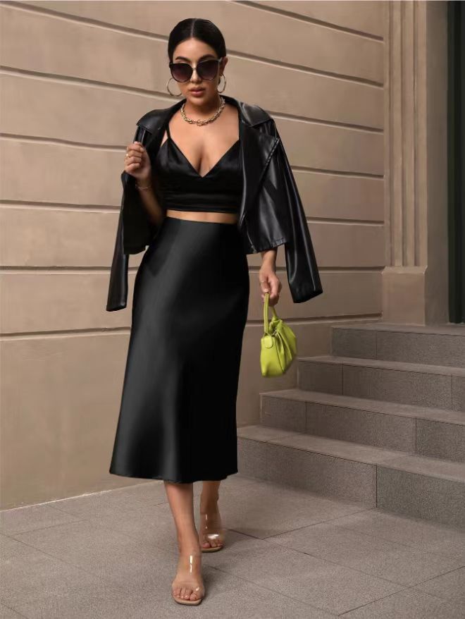 Damen Satin Rock mit schwingendem Saum und elegantem Schnitt