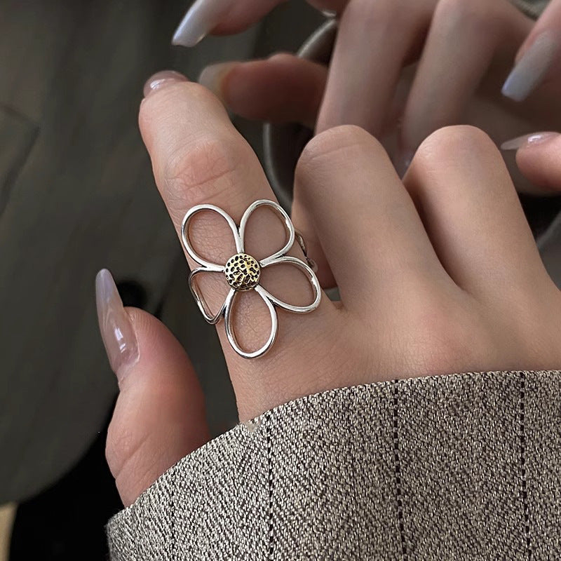 Damen stilvoller Blumenring Shop Nory