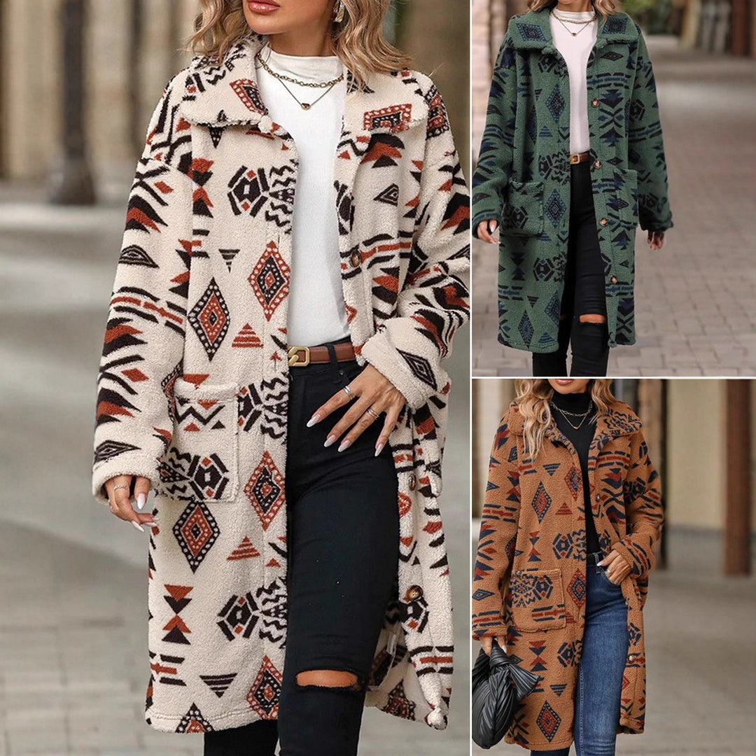 Damen Teddy-Mantel mit Aztekenmuster, Knopfleiste und aufgesetzten Taschen Shop Nory
