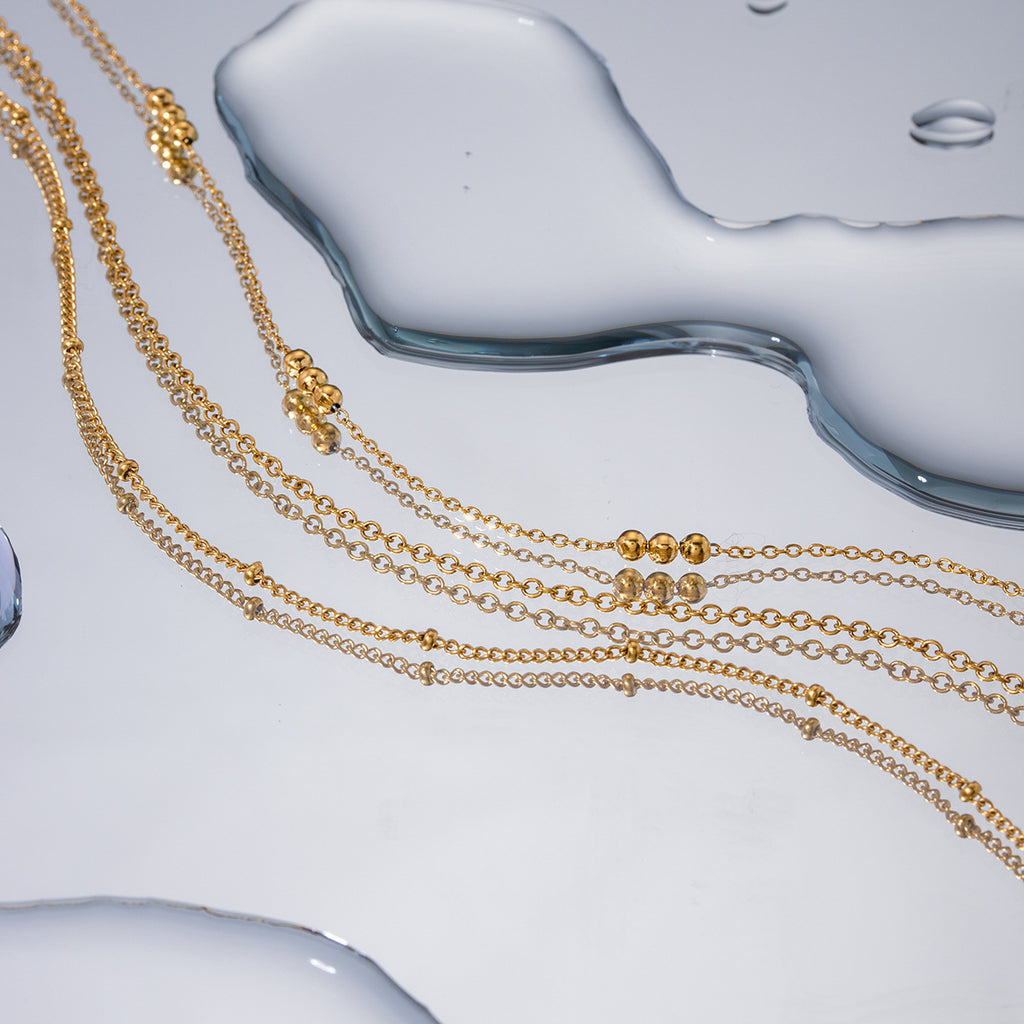 Damen Mehrlagige Halskette mit filigranen Gliederketten und zarten Detailverzierungen Shop Nory