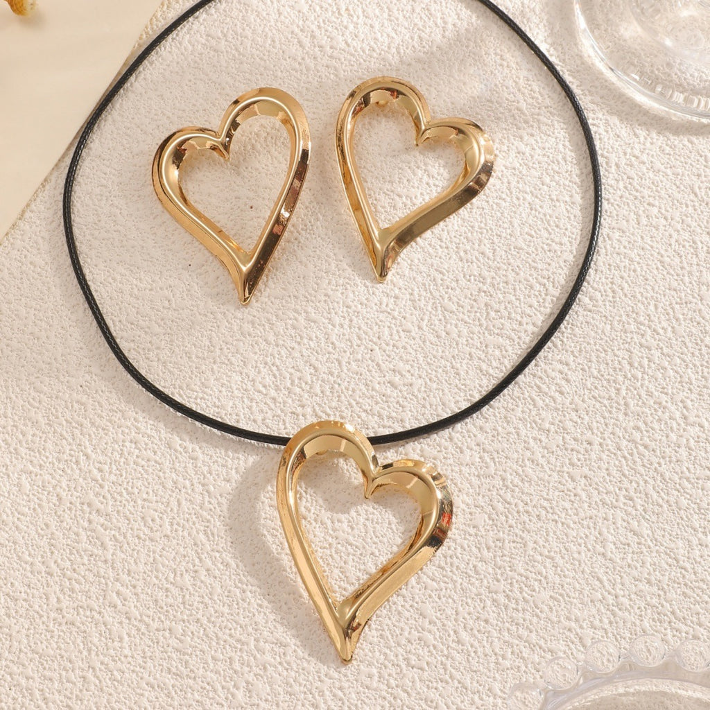 Damen Ohrclip mit elegantem Herzdesign Shop Nory