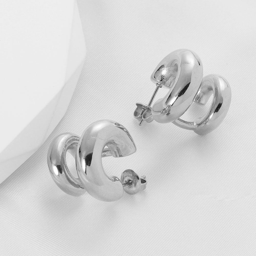 Damen Ohrstecker mit geschwungenem Design aus hochwertigem Edelstahl Shop Nory