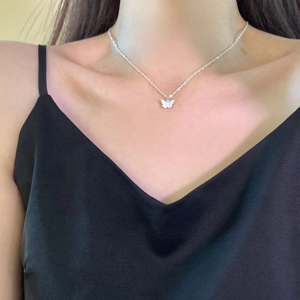 Damen filigrane Halskette mit Schmetterlingsanhänger Shop Nory