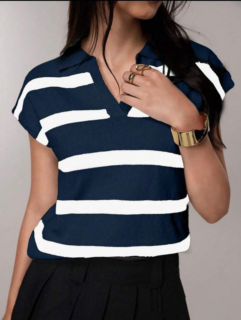 Damen Gestreiftes Kurzarm-Stricktop mit V-Kragen und überschnittener Schulter Shop Nory