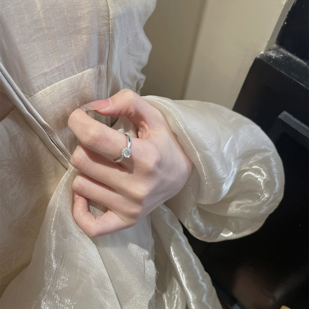 Damen glamouröser Ring mit funkelnder Zirkonia-Fassung Shop Nory