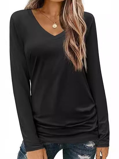 Damen Figurbetontes V‑Ausschnitt Langarmshirt aus Stretch‑Jersey mit leicht gerafftem Saum Shop Nory