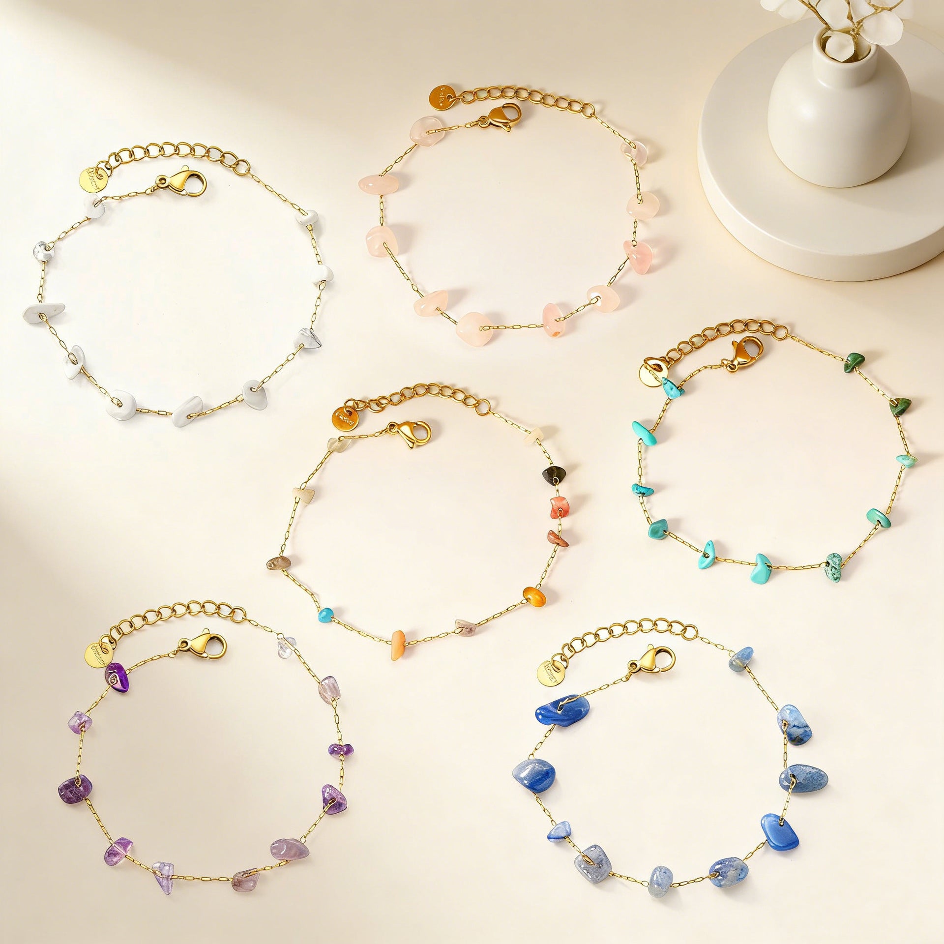 Damen Armband mit bunten Gewinnsteinen und exquisitem Goldbeschichtungsdesign Shop Nory