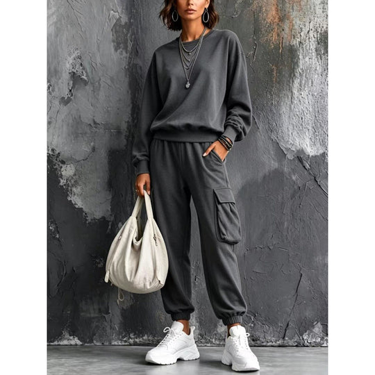 Damen Lounge-Set mit Rundhals-Sweatshirt und Cargo-Jogger aus French-Terry Shop Nory