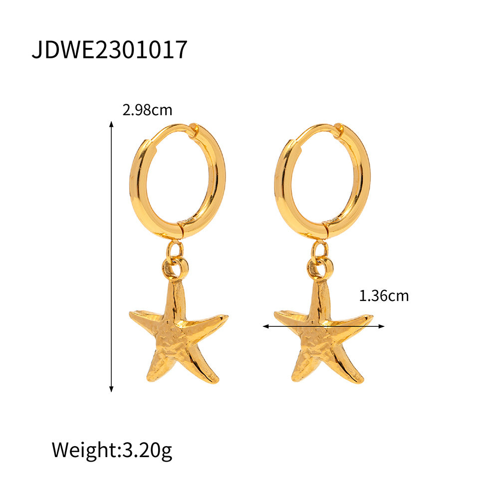 Damen Goldene Ohrringe mit Muschel-Design und Zirkonia Akzenten Shop Nory