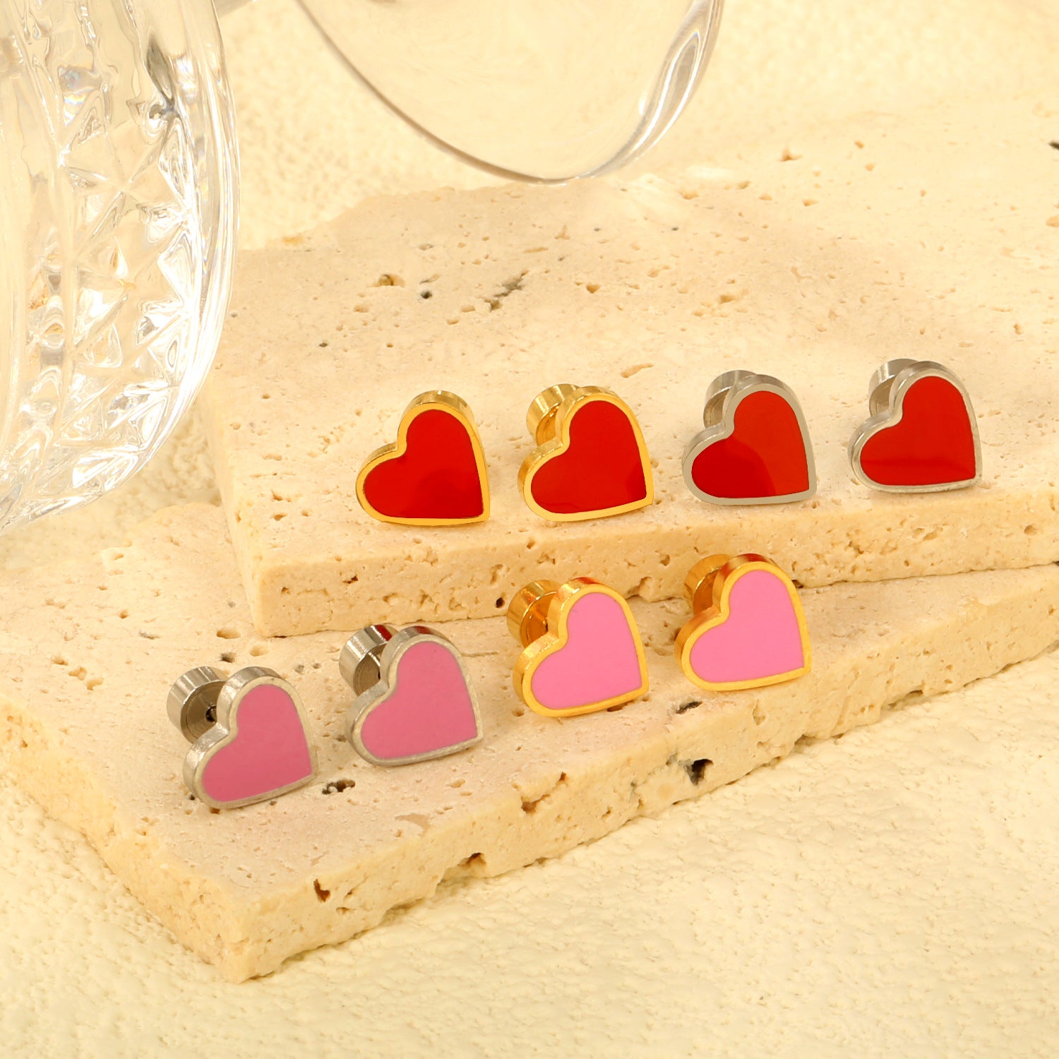Damen Herzförmige Edelstahl Ohrringe mit buntem Enamel Shop Nory