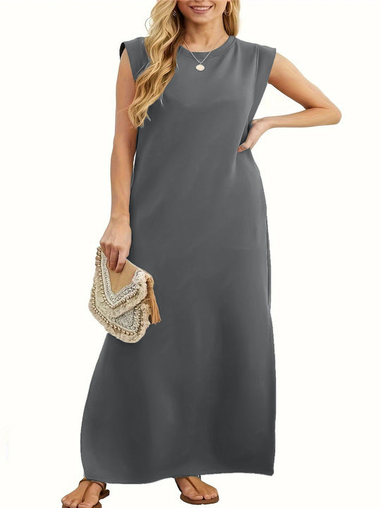 Damen Maxikleid mit schlichten Linien und modernen Schulterdetails