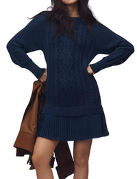 Navyblau