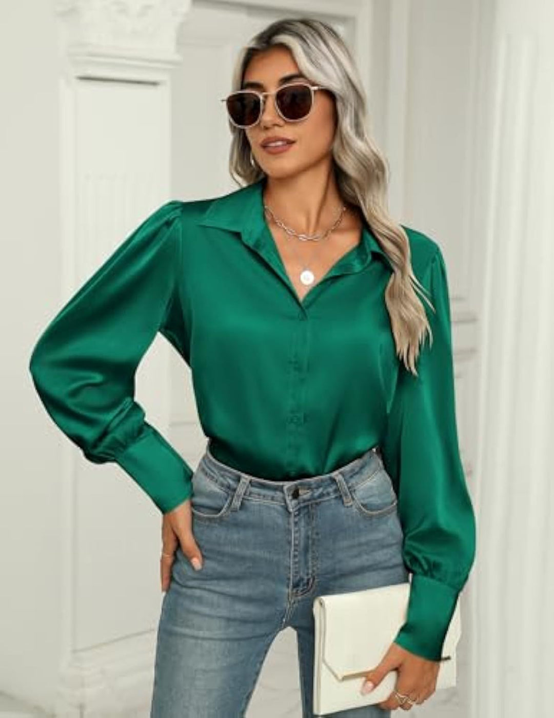 Damen Seidenoptik-Bluse mit Hemdkragen, verdeckter Knopfleiste und langen Manschetten Shop Nory