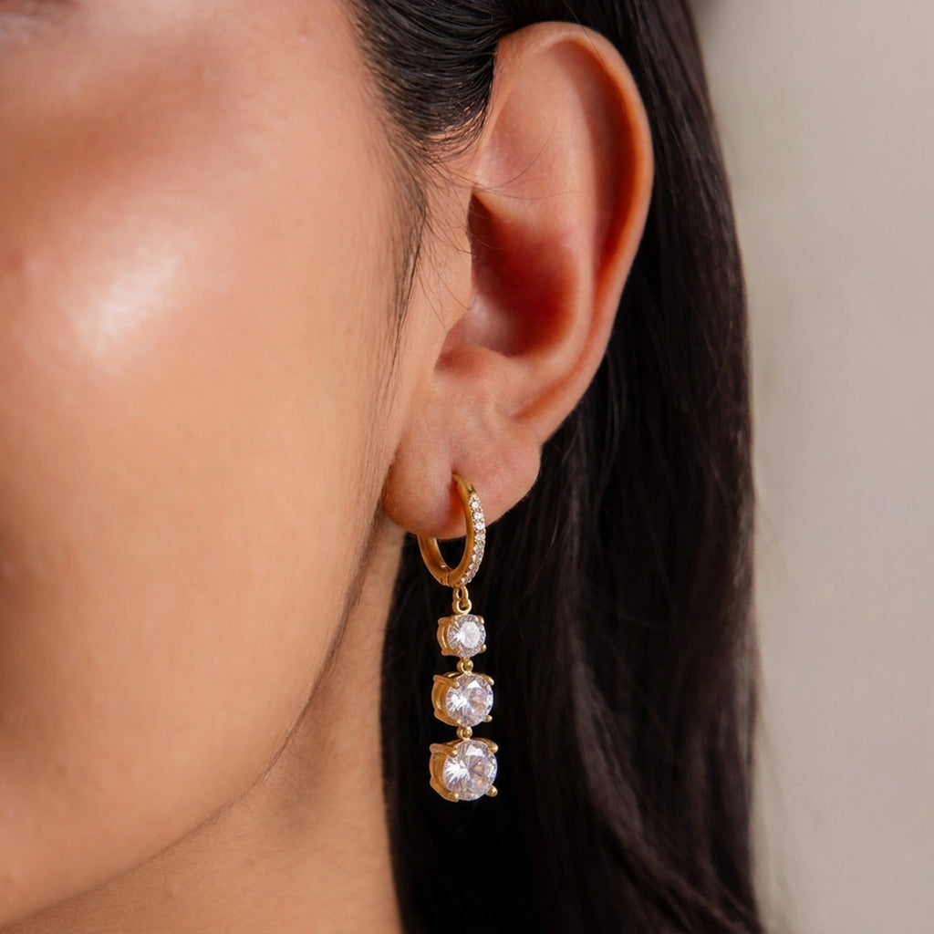 Damen Elegante Ohrringe mit Zirkonia-Anhängern und hypoallergenen Eigenschaften Shop Nory