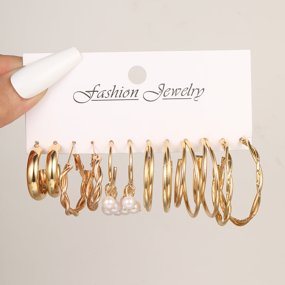 Damen Ohrringe Set aus verschiedenen stylischen Kreolen und eleganten Perlenanhängern Shop Nory