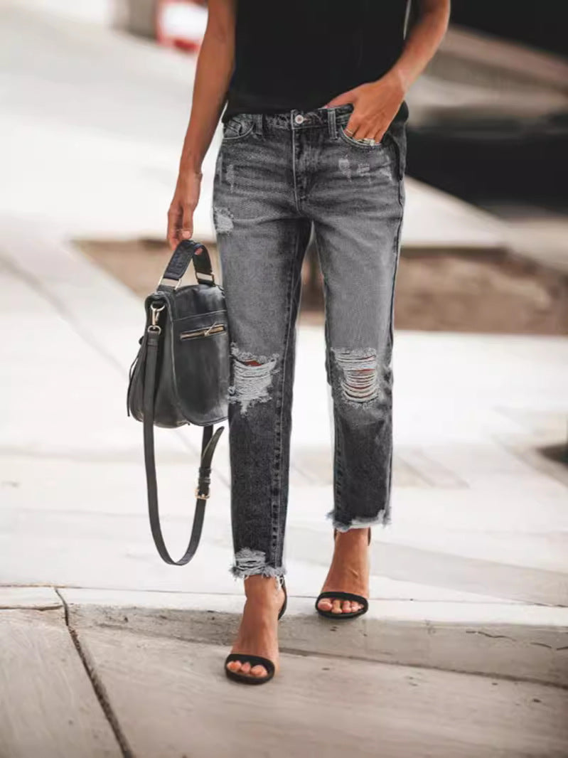 Damen Ripped Denim mit lässigem Schnitt und ausgefranstem Saum ShopNory