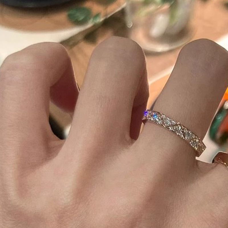 Damen eleganter geometrischer Ring aus poliertem Edelstahl Shop Nory