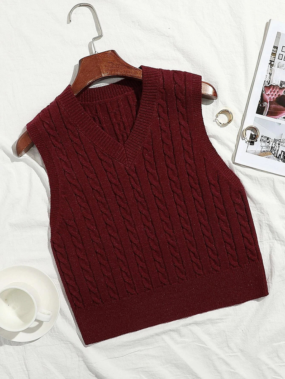 Damen Klassische Zopfmuster-Strickweste mit schmaler Passform und V-Ausschnitt Shop Nory