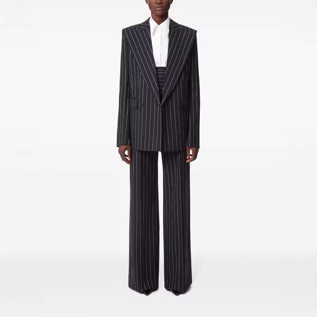 Damen Hochtaillierte weite Nadelstreifen-Hose im Tailoring-Stil Shop Nory
