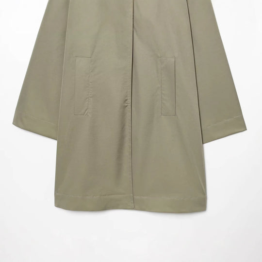 Damen Weitgeschnittener Cape‑Mantel mit verdeckter Knopfleiste und aufgesetzten Taschen Shop Nory