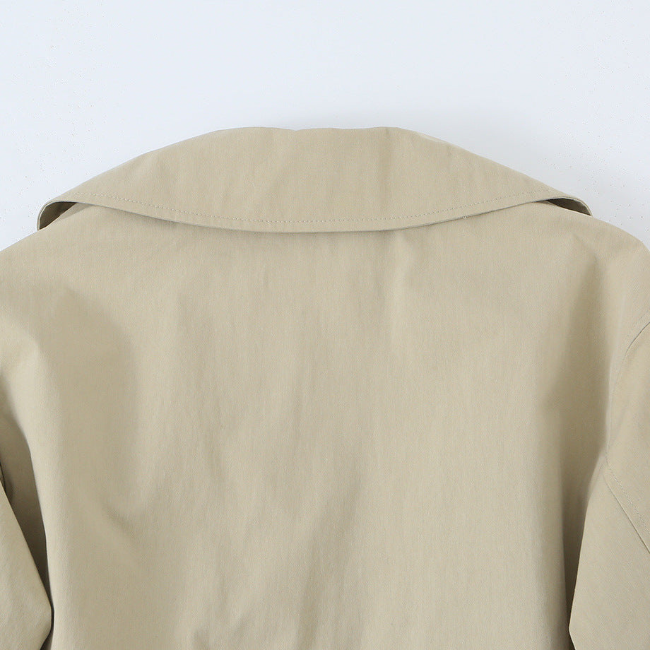 Damen Kurzjacke im Trenchstil mit verstellbarem Kordelzug und auffälligem Revers Shop Nory