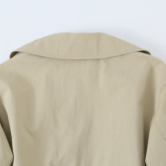 Damen Kurzjacke im Trenchstil mit verstellbarem Kordelzug und auffälligem Revers Shop Nory