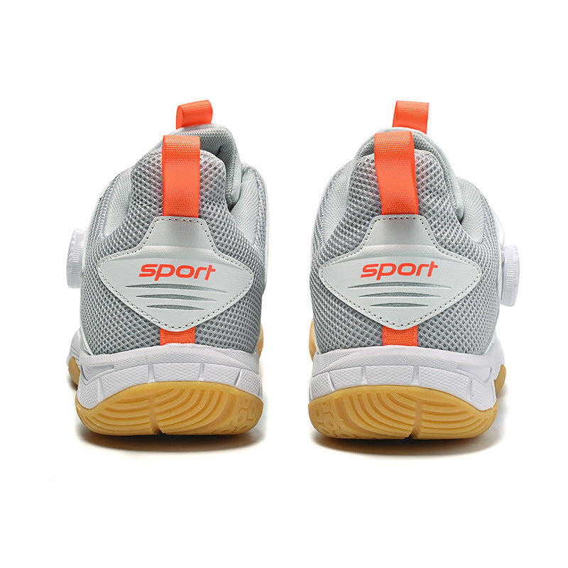 Damen Tennis-Schuhe mit innovativem Schnürsystem und atmungsaktivem Obermaterial