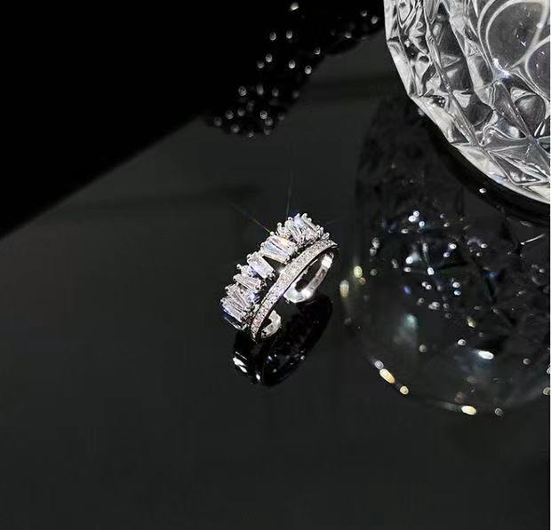 Damen eleganter und funkelnder Ring aus hochwertigem Edelstahl Shop Nory