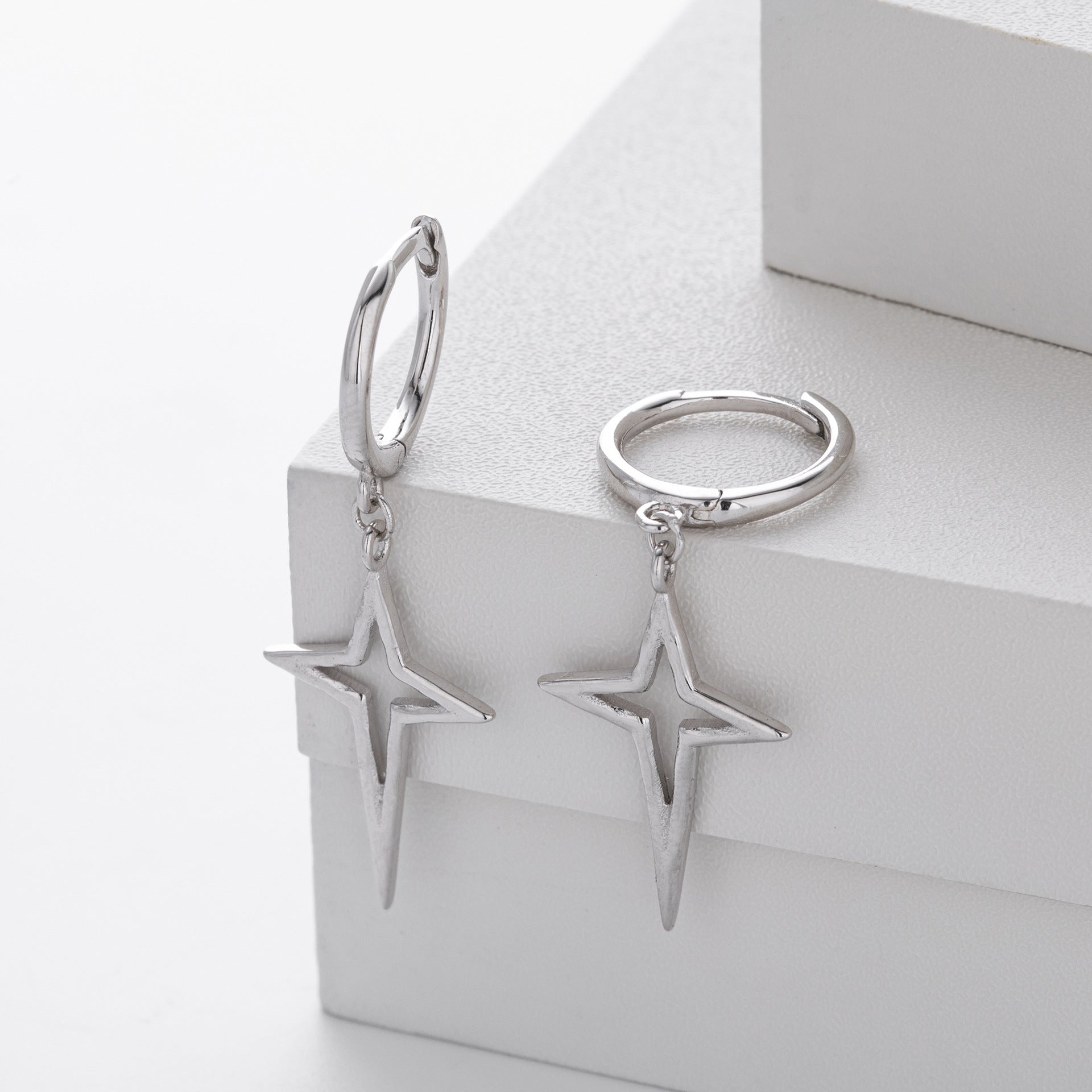 Damen Ohrringe mit modernem Sternendesign aus 925 Sterling Silber Shop Nory