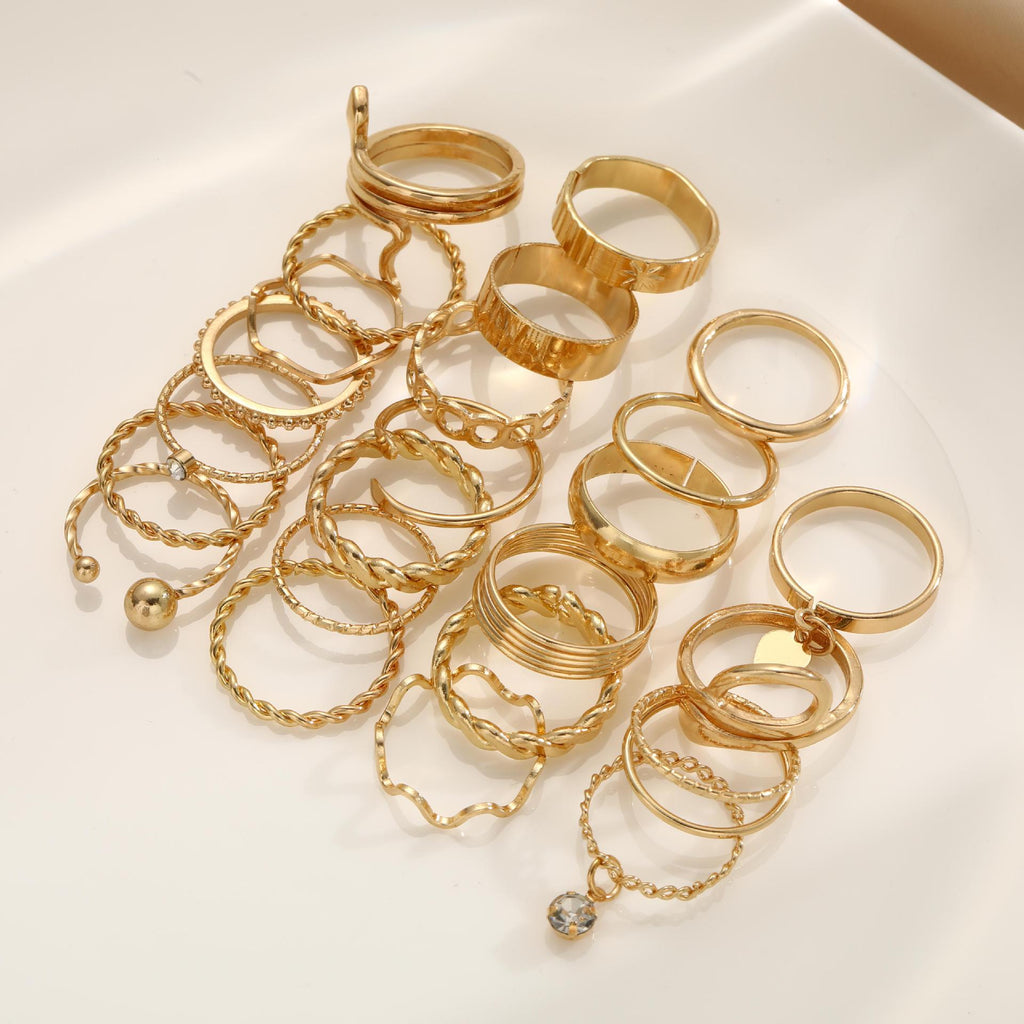 Damen Ring-Set mit modernen und kunstvollen Designs Shop Nory