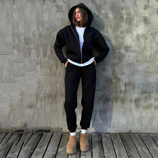 Damen Statement-Sweatset aus schwerem French-Terry mit oversized Zip-Hoodie, vorgeformten Kniepartien und elastischer High-Waist-Jogginghose Shop Nory