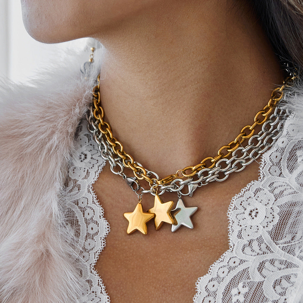 Damen Halskette mit stilvollem Ketten-Design und starförmigem Anhänger Shop Nory