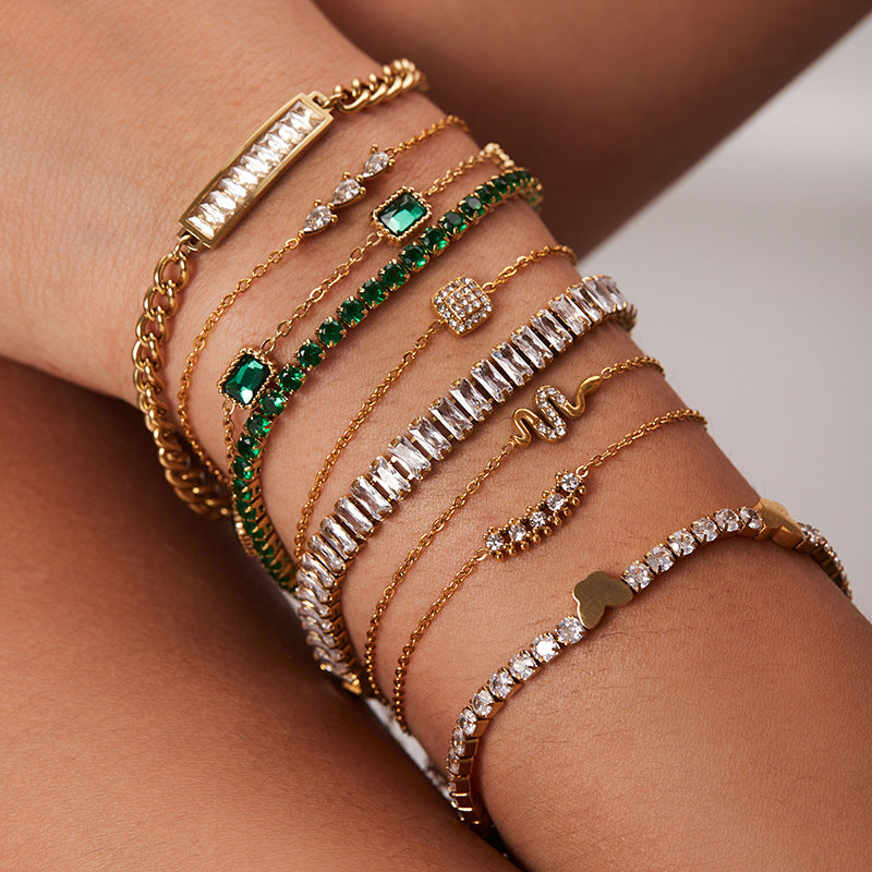 Damen Armband mit funkelnden Zirkonia und hypoallergenem Edelstahl Shop Nory