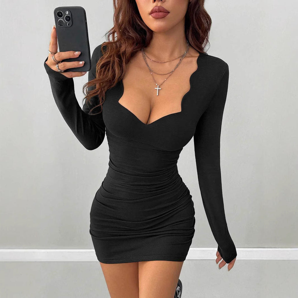 Damen figurbetontes Minikleid mit besonderen Ausschnitten