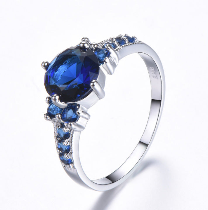 Damen Ring mit extravaganten Zirkonia-Einsätzen und funkelndem Rosenquarz Shop Nory