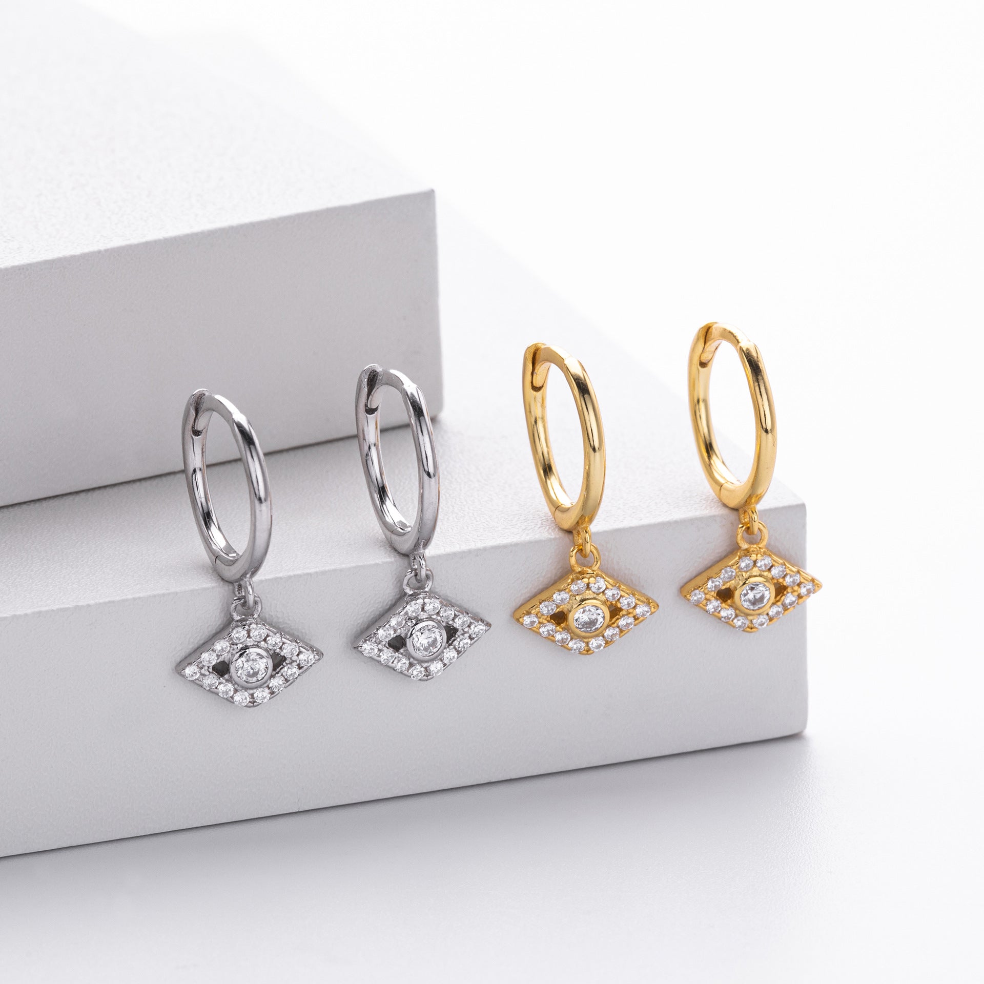 Damen Ohrhänger mit funkelndem Augenmotiv aus 925er Sterling Silber Shop Nory
