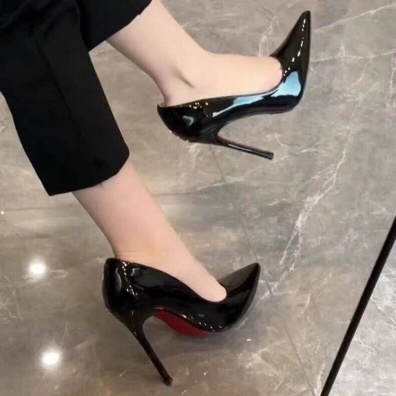Damen elegante Stiletto-Pumps mit glänzender Oberfläche Shopnory