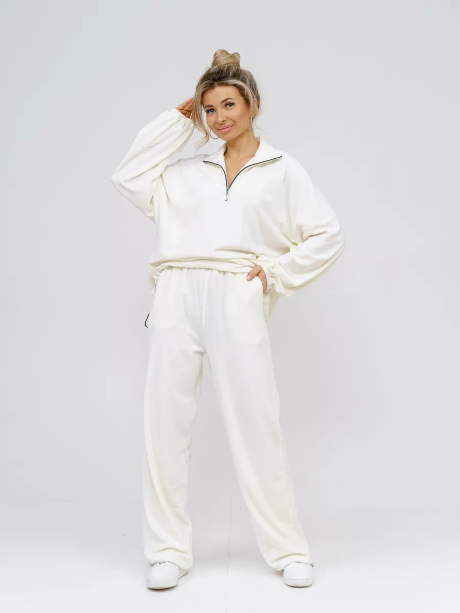 Damen samtiges zweiteiliges Lounge-Set mit Kapuzen-Halbzip und elastischer Bundhose Shop Nory