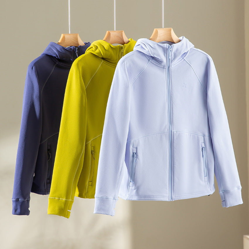 Damen Kapuzen-Fleecejacke mit durchgehendem Reißverschluss, ergonomischen Nähten und Reißverschlusstaschen Shop Nory