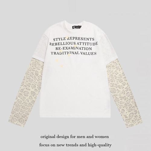 Damen Lagen-Langarmshirt mit Kontrastärmeln im Leo-Muster und Statement-Print Shop Nory