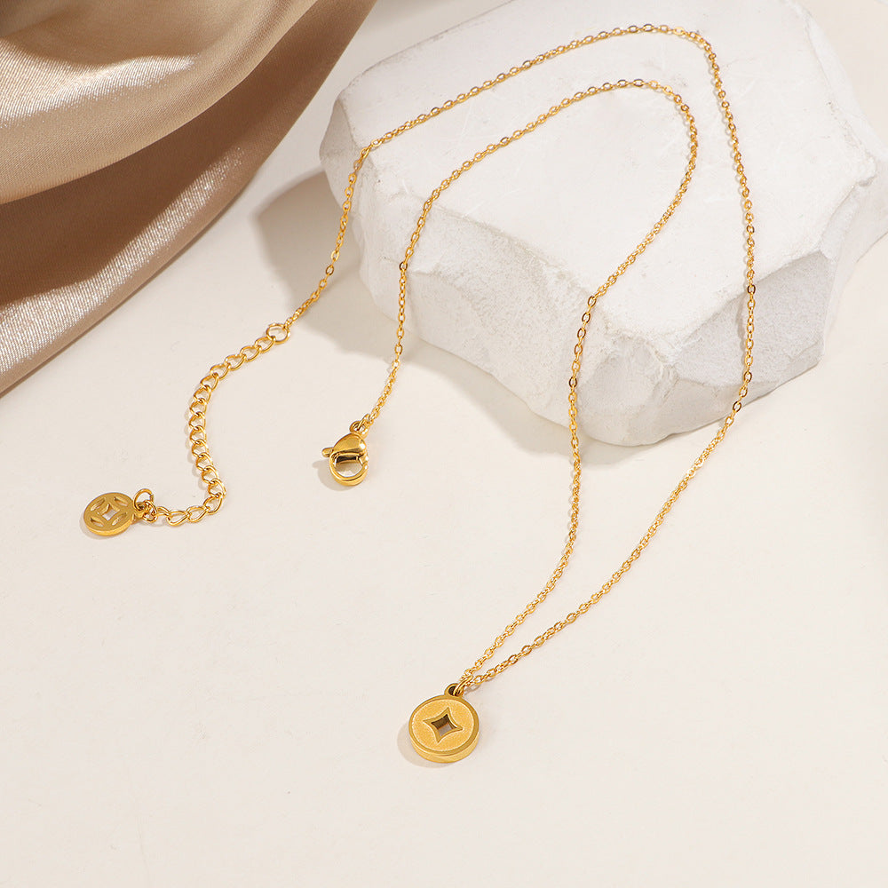 Damen Minimalistische Gold Charm Halskette Shop Nory