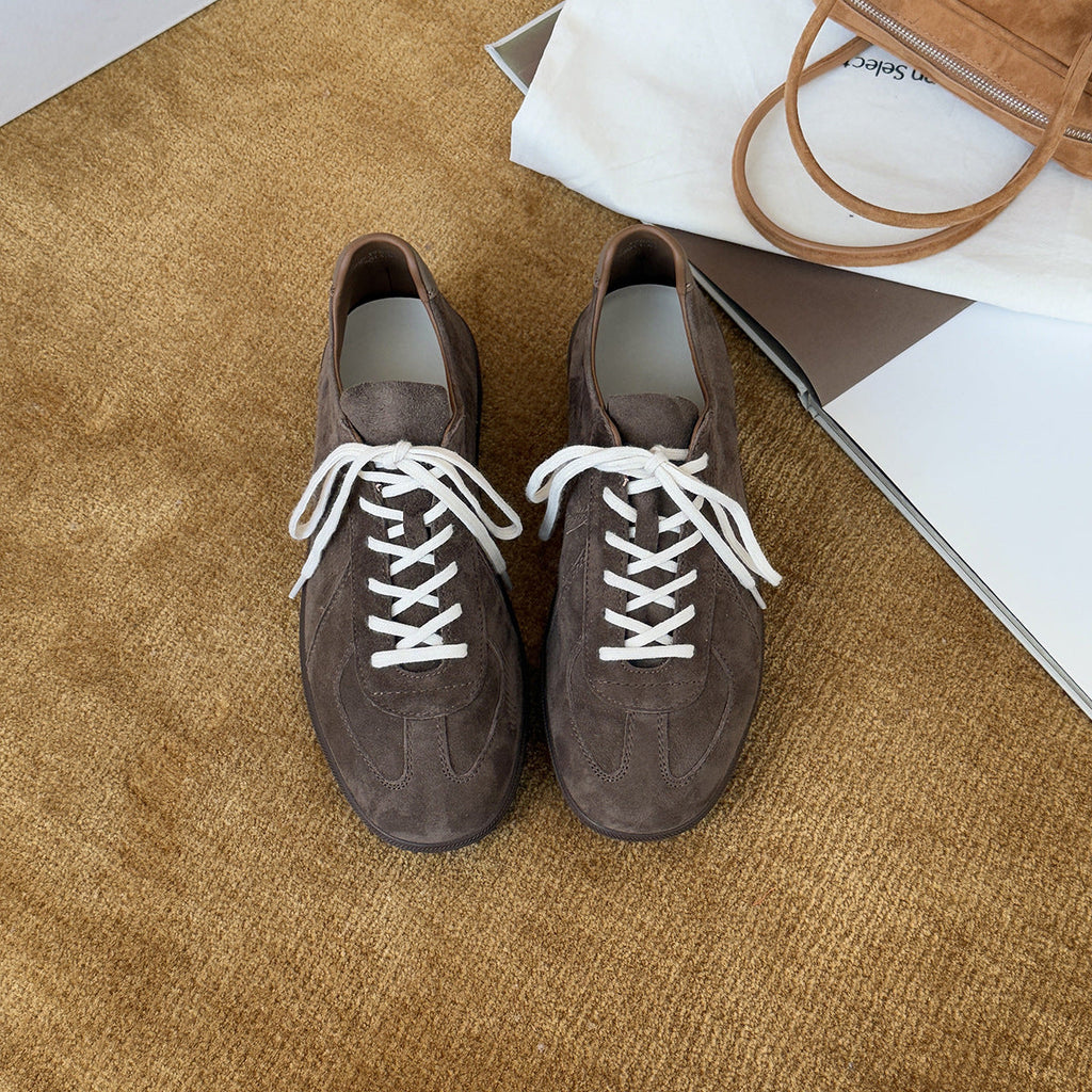 Damen Sportliche Sneakers aus hochwertigem Wildleder mit atmungsaktiver Innenstruktur und elastischer Schnürung Shopnory