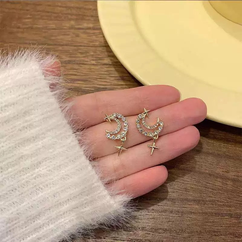 Damen Ohrstecker mit elegantem Mond- und Sternendesign Shop Nory