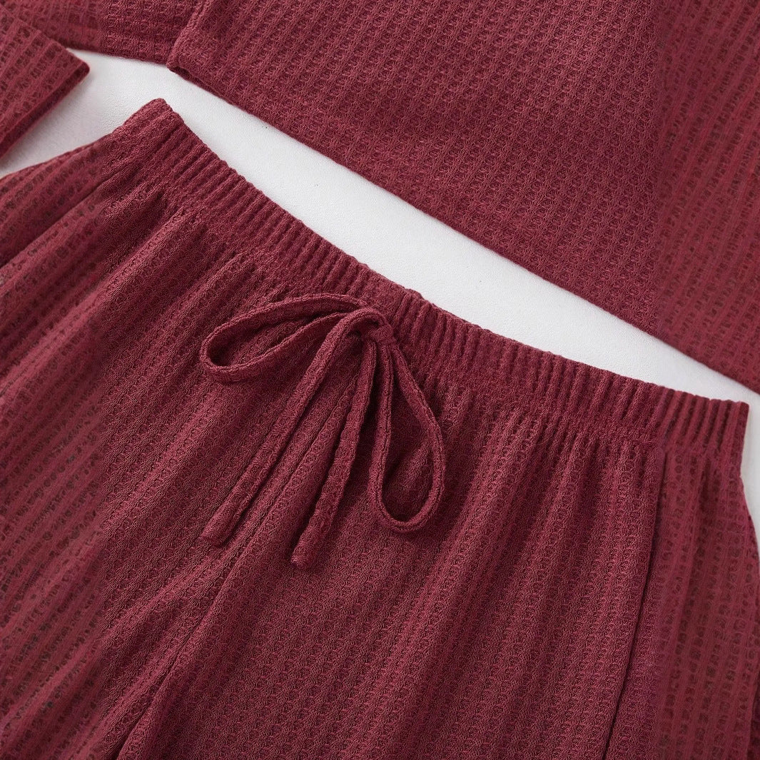 Damen Dreiteiliges Waffelstrick‑Lounge‑Set mit Cropped‑Pullover, Spaghettiträger‑Top und hochtaillierten Shorts Shop Nory