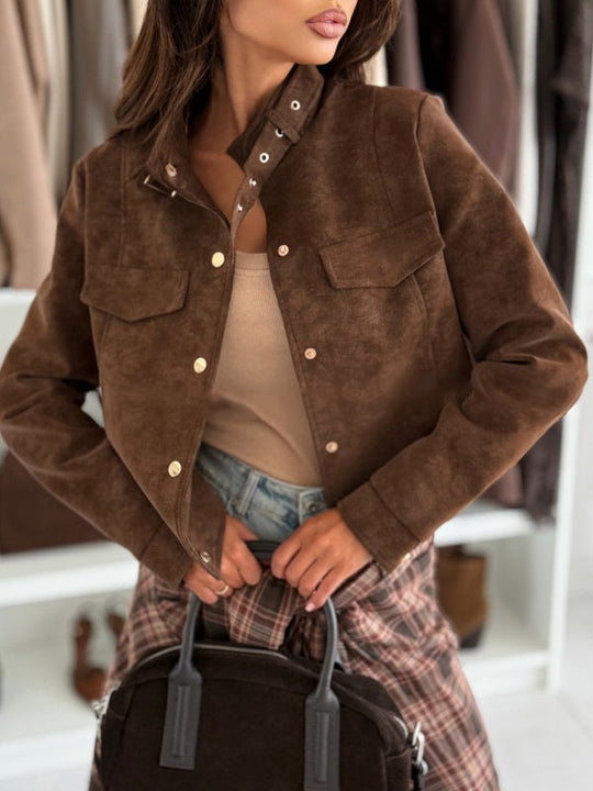 Damen elegante Jacke aus weichem Wildleder mit Knopfdetails