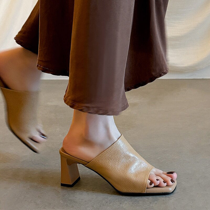 Damen Bequeme Mules mit stylishen Blockabsätzen