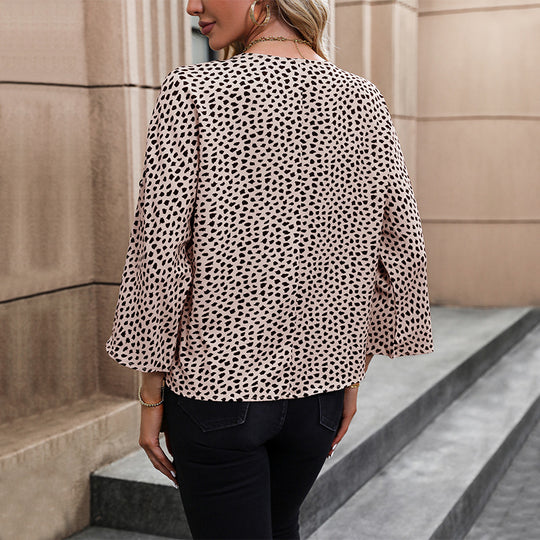 Damen V‑Ausschnitt Bluse mit lockerer Passform, 3/4-Ärmeln und dezentem Allover-Print Shop Nory