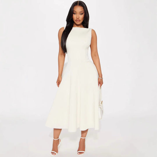 Damen Elegantes zeitloses Cocktailkleid mit schwingendem Rock und minimalistischer Silhouette