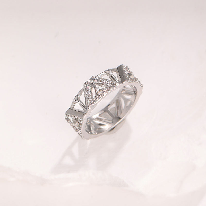 Damen Designer-Ring mit kunstvollem Musterspiel Shop Nory