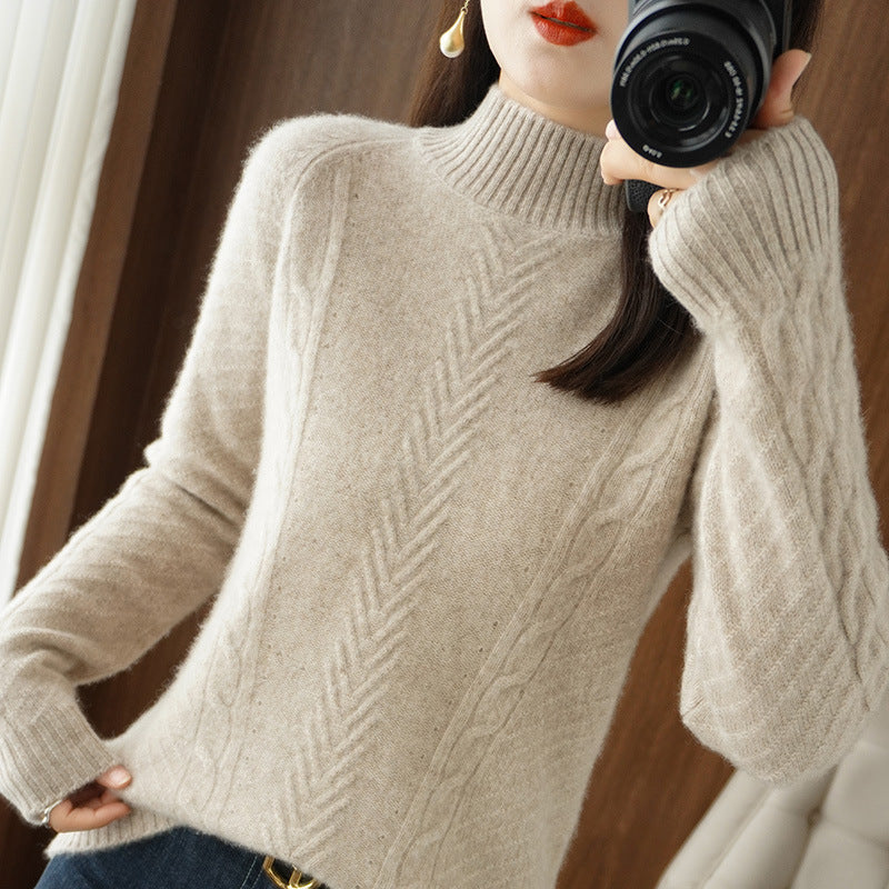 Damen Leichter Mohair‑Look Stehkragenpullover mit Zopf‑Ajour und taillierter Silhouette Shop Nory